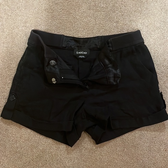 Bebe shorts size 0 - Picture 2 of 4
